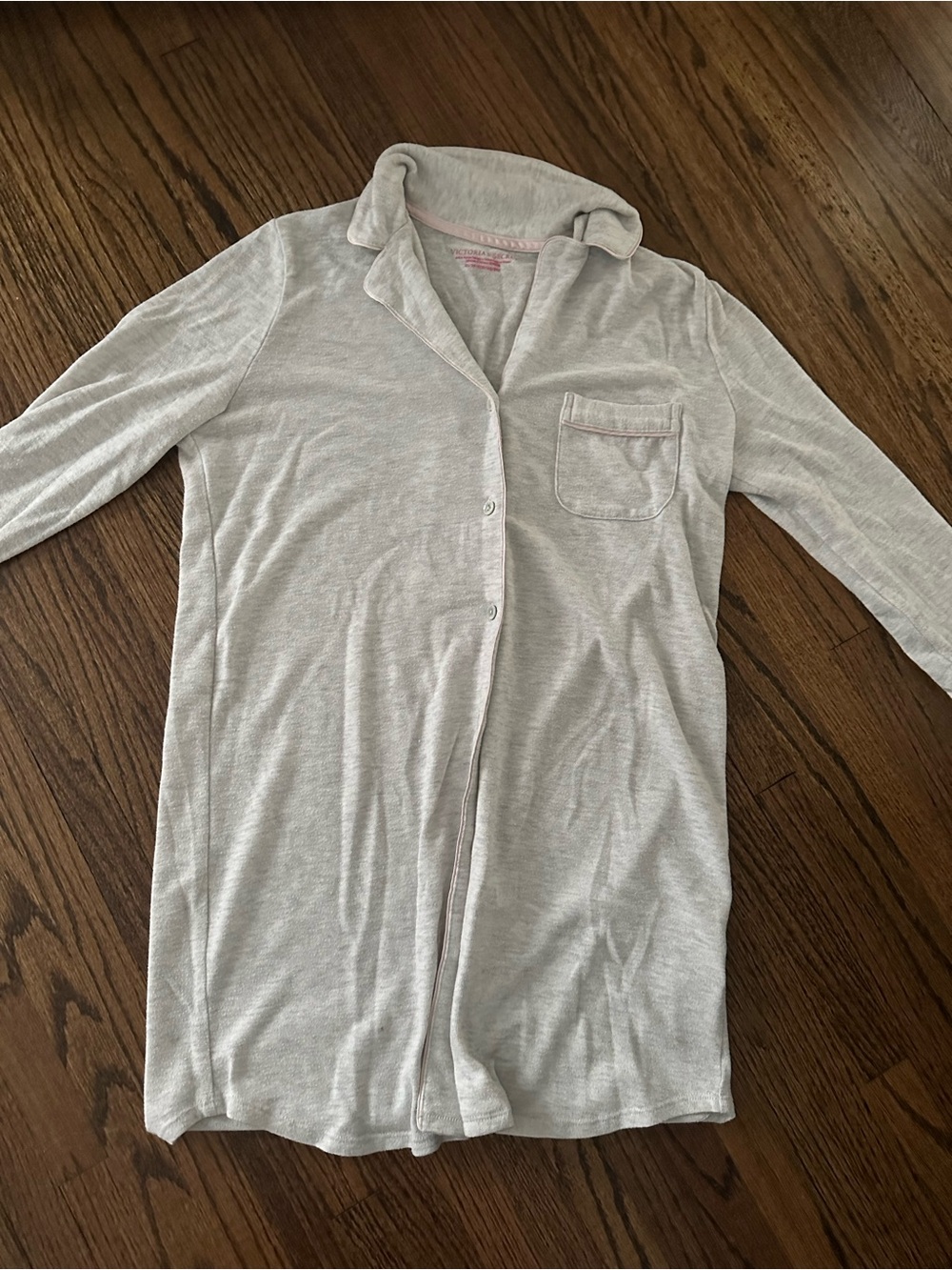 Victorias secret gray sleep shirt size extra small XS